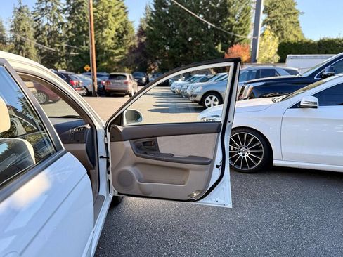 Used 2006 Kia Spectra EX image 23