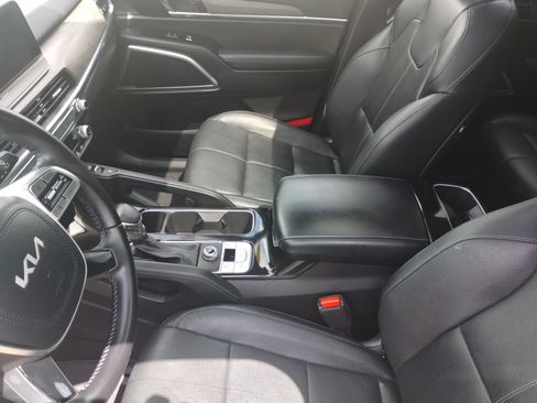 Used 2022 Kia Telluride EX image 15