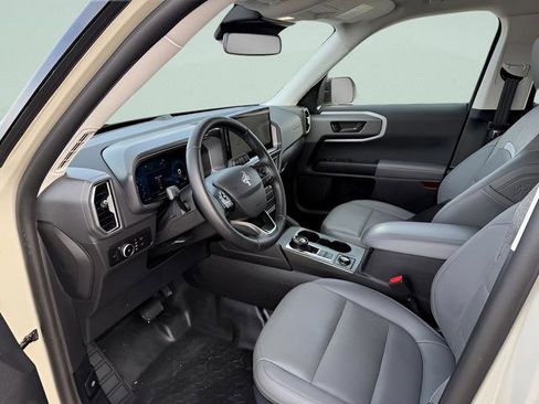 Used 2025 Ford Bronco Sport Badlands AWD/4WD image 4