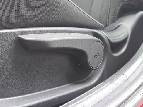 Certified 2025 Hyundai Elantra SEL FWD image 24