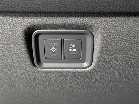 New 2026 Porsche Cayenne image 34