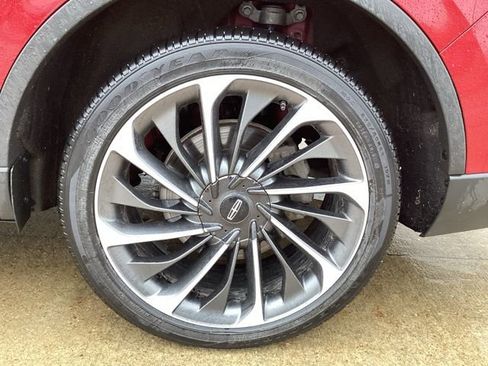 Used 2020 Lincoln Aviator Reserve w/ Equipment Group 201A image 8