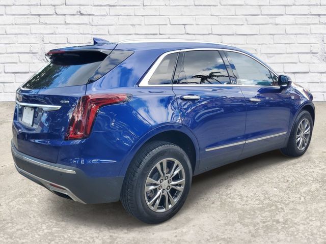 Certified 2023 Cadillac XT5 Premium Luxury w/ Technology Package FWD image 4