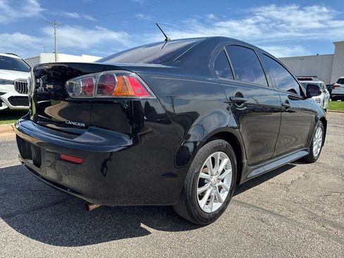 Used 2016 Mitsubishi Lancer ES FWD image 4