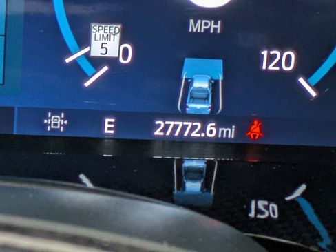 Used 2023 Ford F150 Lariat w/ Equipment Group 502A High AWD/4WD image 33