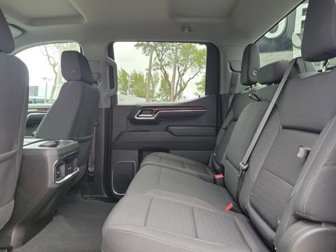 Used 2023 GMC Sierra 1500 Elevation image 14