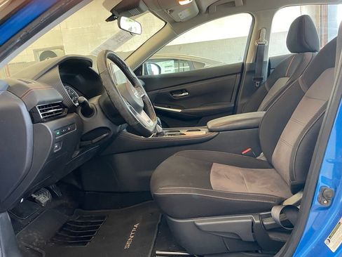 Certified 2022 Nissan Sentra SR FWD image 10