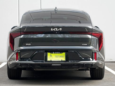 Used 2025 Kia K4 GT-Line w/ GT-Line Premium Package FWD image 10