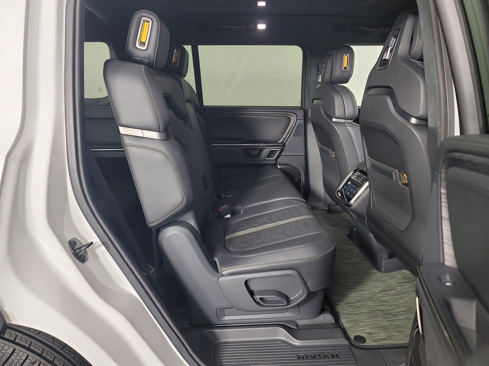 Used 2023 Rivian R1S Adventure Quad AWD/4WD image 23