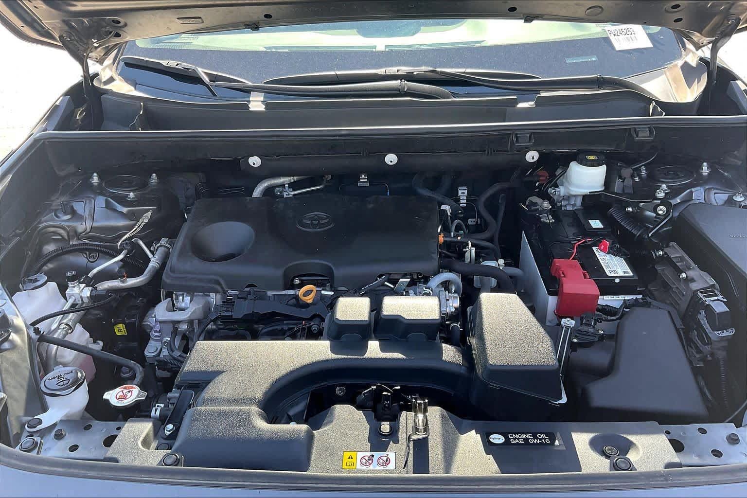Used 2023 Toyota RAV4 XLE w/ Convenience Package FWD image 31