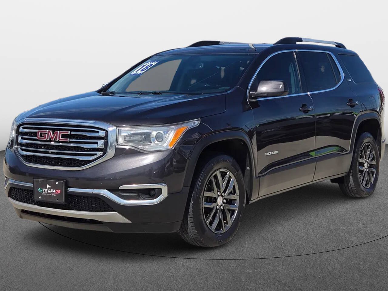 Used 2018 GMC Acadia SLT FWD image 1
