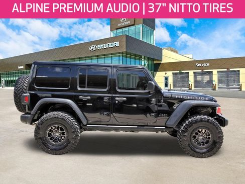 Used 2022 Jeep Wrangler Unlimited Sport AWD/4WD image 4