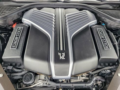Used 2023 Rolls-Royce Ghost Black Badge w/ Black Badge Ghost Package image 34