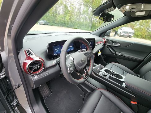 New 2026 Chevrolet Equinox RS w/ Convenience Package III image 14