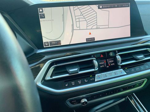 Used 2020 BMW X5 sDrive40i w/ Premium Package image 13