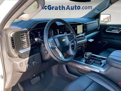 Used 2024 Chevrolet Silverado 1500 LTZ image 17