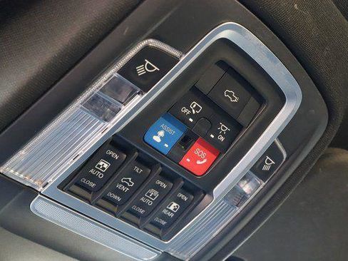 Used 2019 RAM 1500 Limited w/ Advanced Safety Group AWD/4WD image 40