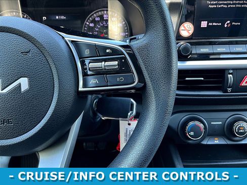 Used 2024 Kia Forte LXS FWD image 11