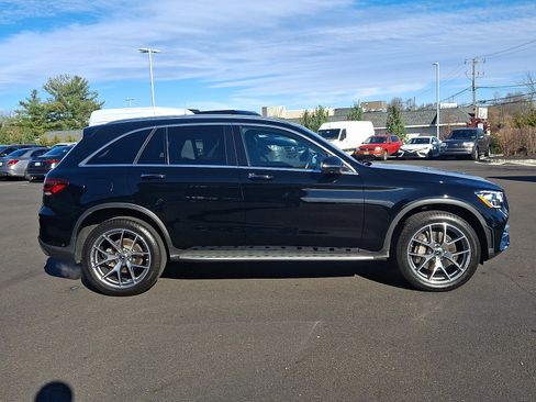Certified 2022 Mercedes-Benz GLC 300 4MATIC image 7