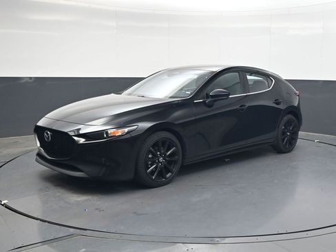 Used 2024 MAZDA MAZDA3 s image 8