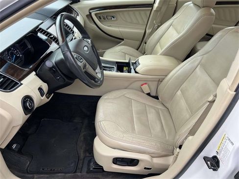 Used 2014 Ford Taurus Limited w/ Equipment Group 301A image 21