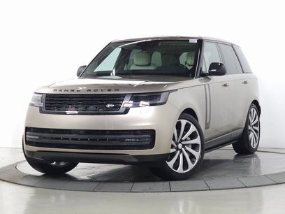 New 2025 Land Rover Range Rover SE