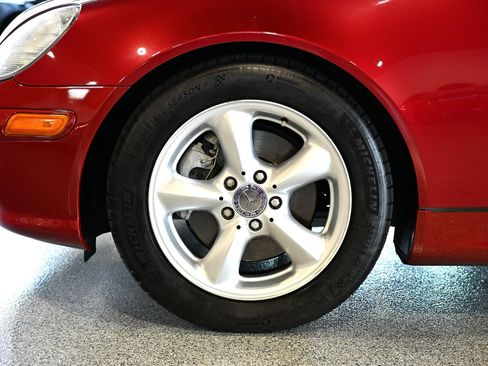 Used 2002 Mercedes-Benz SLK 320 w/ K4 Opt Pkg image 16