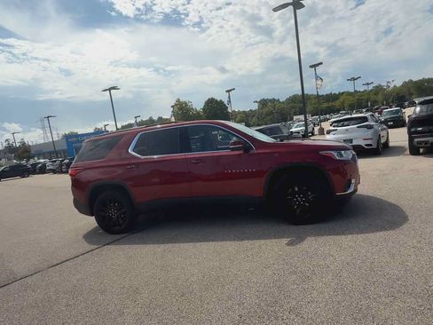 Certified 2021 Chevrolet Traverse LT w/ LPO, Floor Liner Package AWD/4WD image 9