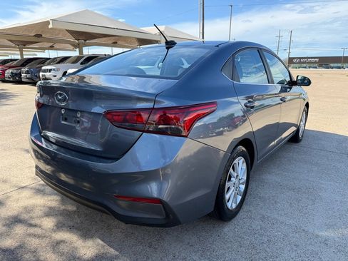 Used 2020 Hyundai Accent SEL FWD image 7