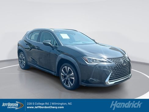 Used 2021 Lexus UX 200 w/ Premium Package FWD image 1