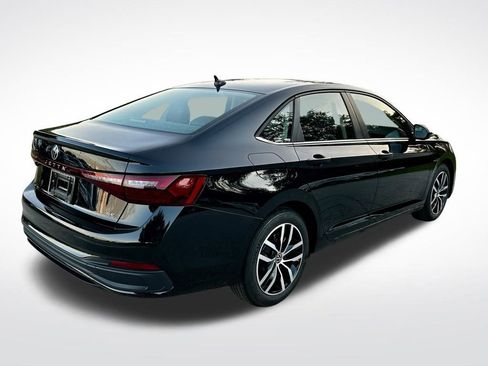 New 2026 Volkswagen Jetta SE image 6