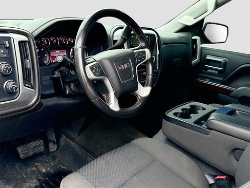 Used 2016 GMC Sierra 1500 SLE image 7