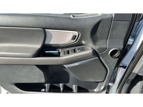 Used 2025 Ford Expedition Active AWD/4WD image 11