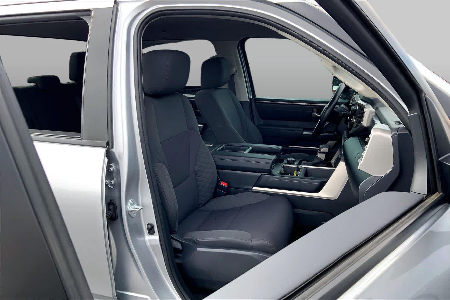 Used 2024 Toyota Tundra SR5 AWD/4WD image 9