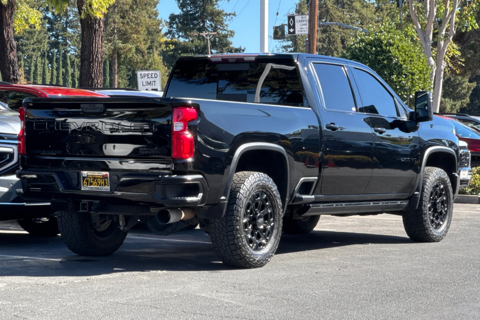 Used 2021 Chevrolet Silverado 2500 High Country w/ Z71 Off-Road Package AWD/4WD image 5