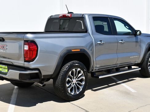 Used 2026 GMC Canyon Denali AWD/4WD image 6