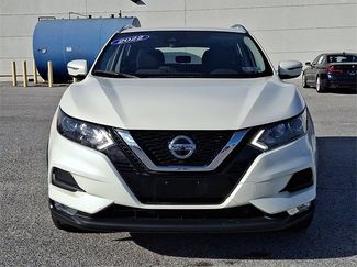 Used 2022 Nissan Rogue Sport SV video 2