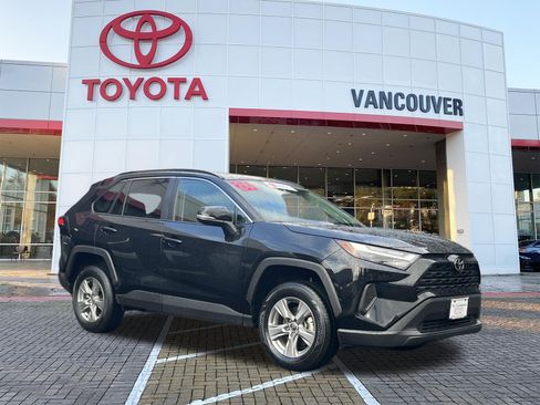 Certified 2024 Toyota RAV4 XLE AWD/4WD image 1