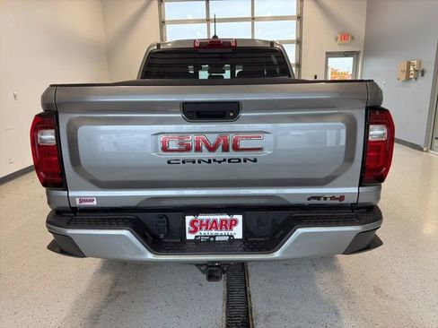 Used 2024 GMC Canyon AT4 AWD/4WD image 6