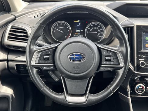 Certified 2023 Subaru Forester Premium AWD/4WD image 3