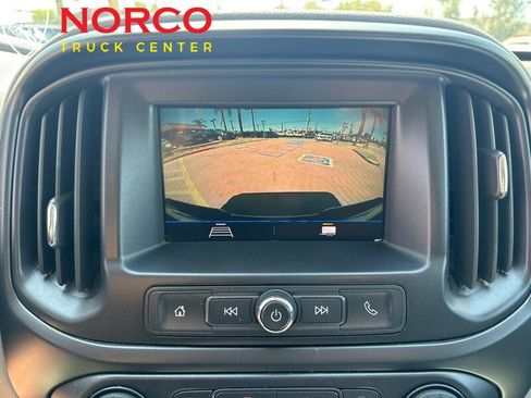 Used 2021 Chevrolet Colorado W/T w/ WT Convenience Package image 12