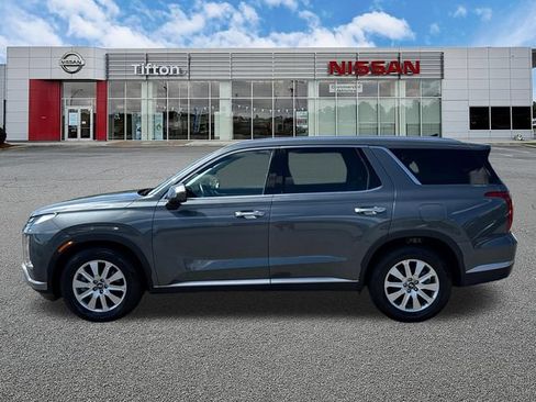 Used 2025 Hyundai Palisade SEL FWD image 4