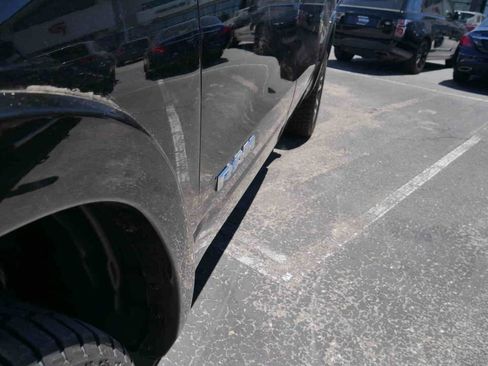 Used 2025 RAM 1500 Limited AWD/4WD image 15