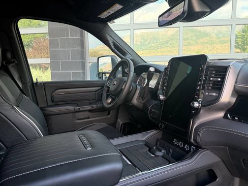 Used 2026 RAM 3500 Limited AWD/4WD image 50