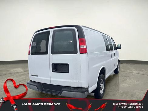 Used 2024 Chevrolet Express 2500 w/ Driver Convenience Package image 6