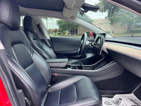 Used 2018 Tesla Model 3 Mid Range RWD image 27