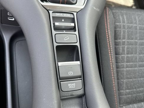 New 2027 Honda HR-V Sport image 31