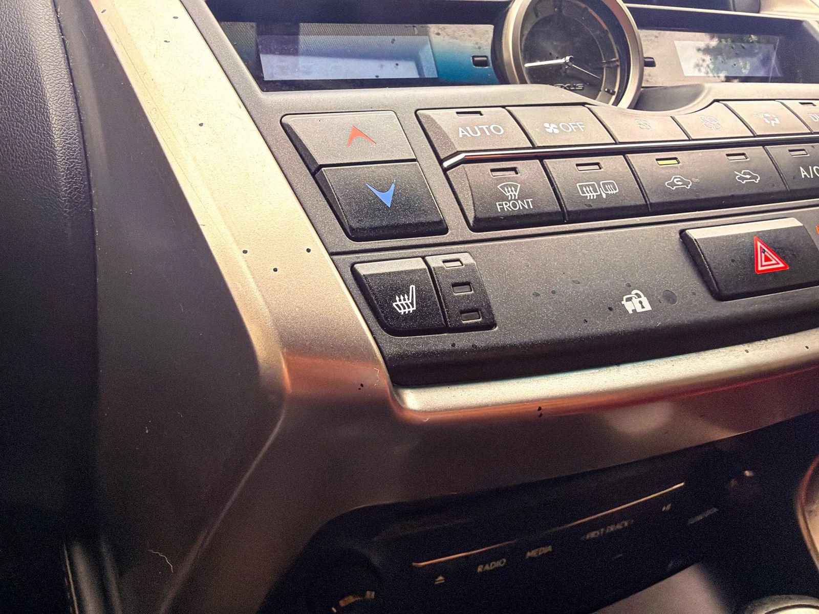 Used 2015 Lexus NX 200t F Sport w/ Navigation System Package AWD/4WD image 30