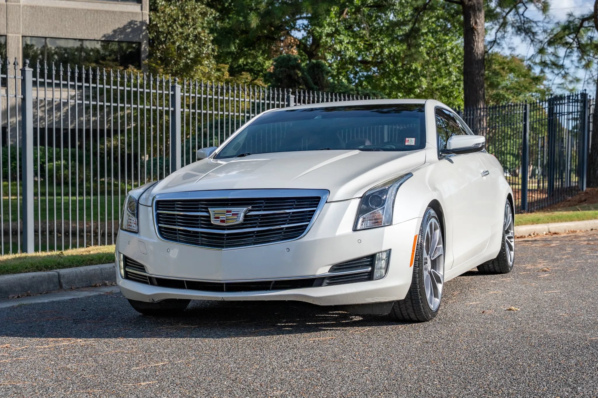 Used 2018 Cadillac ATS Premium Performance RWD image 2