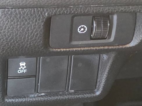 Certified 2025 Honda Civic Sport image 28